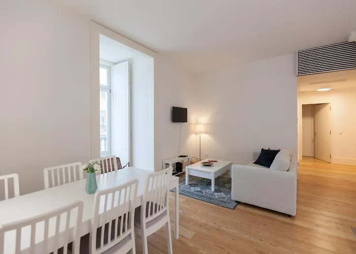 Flh Augusta's Arch Bright Flat